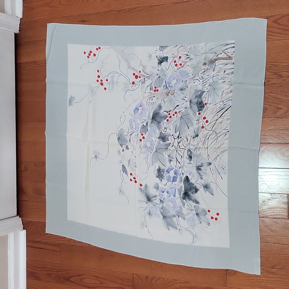 Metropolitan Museum of Art Sheer Silk Scarf - Picture 2 of 6
